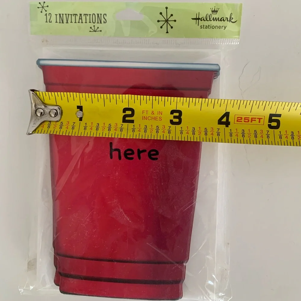 NWT 12 Hallmark Party Invitations & Envelopes Red Solo Cup Postcard Style